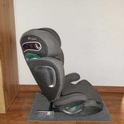 Cybex Solution Z i-fix PLUS I-size gyerekülés 100-150 cm