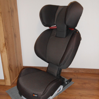 BeSafe iZi Up X3 Isofix dönthető gyerekülés 15-36 kg
