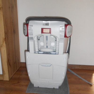 Britax-Römer King II gyerekülés 9-18 kg (bekötés fényjelzővel)
