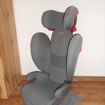 Cybex Solution B-fix isofix gyerekülés 15-36 kg
