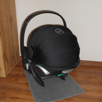 Cybex Cloud Z2 Plus i-size fektethető babahordozó