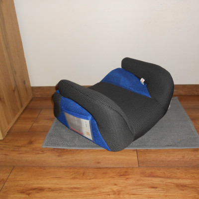 Nagyobb méretű ülésmagasító 15-36 kg kék