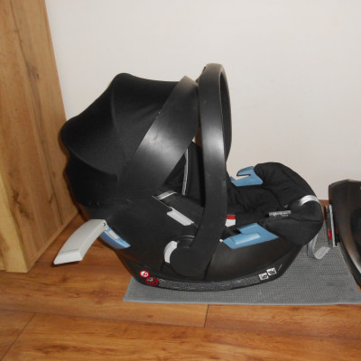 Cybex Aton 5 babahordozó + Aton base2-fix isofix talp
