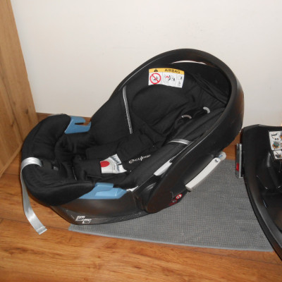 Cybex Aton 5 babahordozó + Aton base2-fix isofix talp
