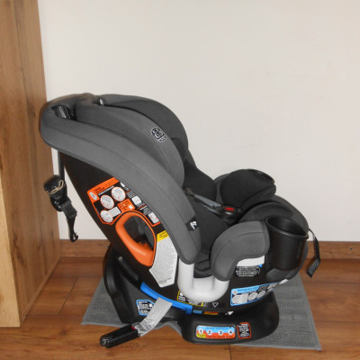 Graco Turn2me 360°forgatható gyerekülés 0-45 kg