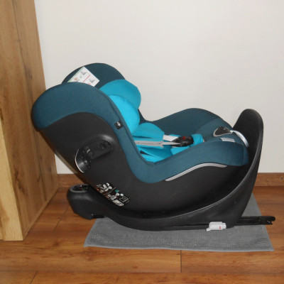 Gb Vaya 45-105cm I-size 360 fokban forgatható isofixes gyerekülés