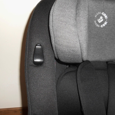 Maxi Cosi Mica 360°ban forgatható gyerekülés I-size 40-105 cm