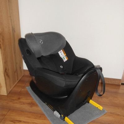 Maxi Cosi Mica 360°ban forgatható gyerekülés I-size 40-105 cm