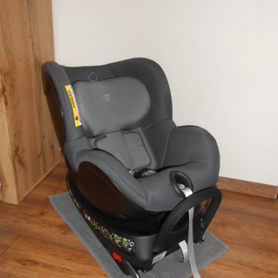 Britax Römer Dualfix 2 R I-size 360°ban forgatható gyerekülés