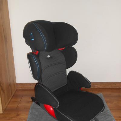 Gyári BMW isofixes 15-36 kg gyerekülés