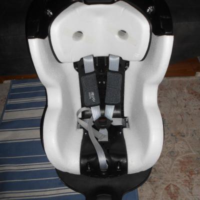 Britax Römer Dualfix M I-size 360° gyerekülés